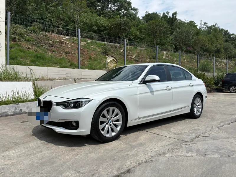 BMW 3-Series, 2017