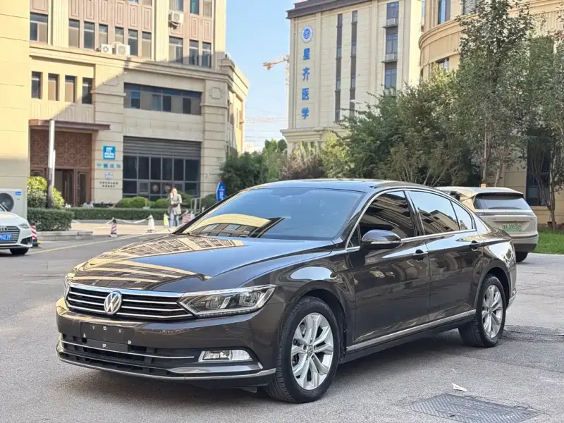 Volkswagen Magotan, 2016