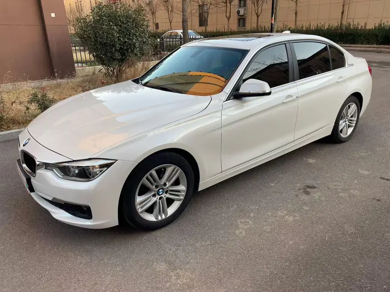 BMW 3-Series, 2017