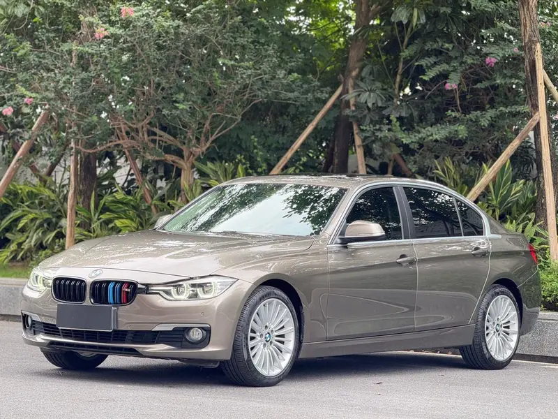 BMW 3-Series, 2018