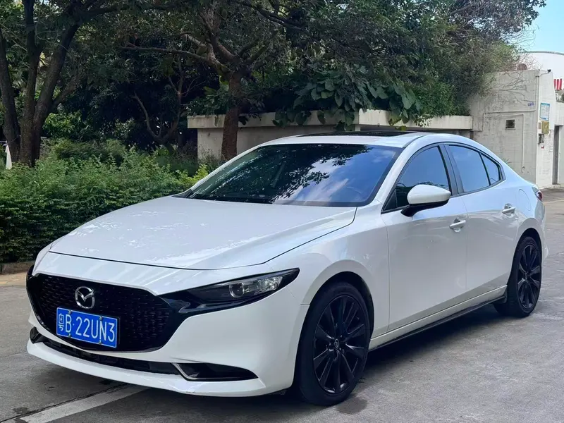 Mazda 3 Axela, 2020