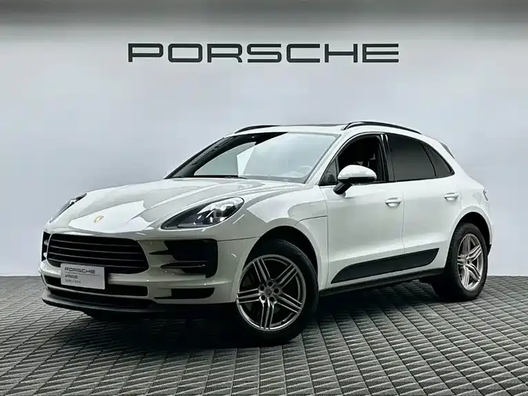 Porsche Macan, 2022