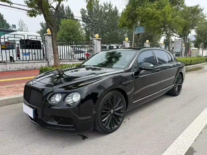 Bentley Flying Spur, 2012