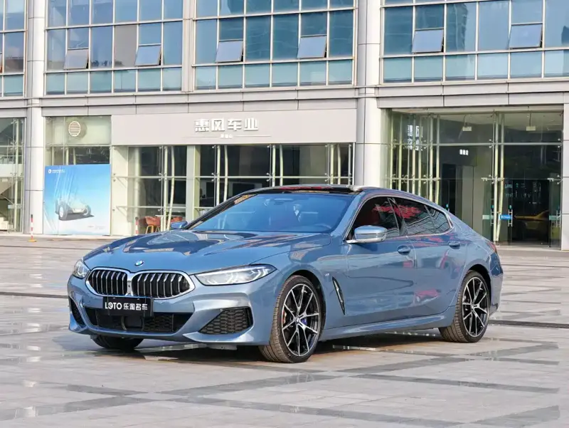 BMW 8 Series, 2021