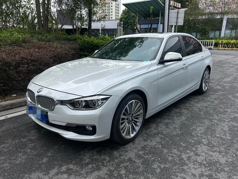 BMW 3-Series, 2019