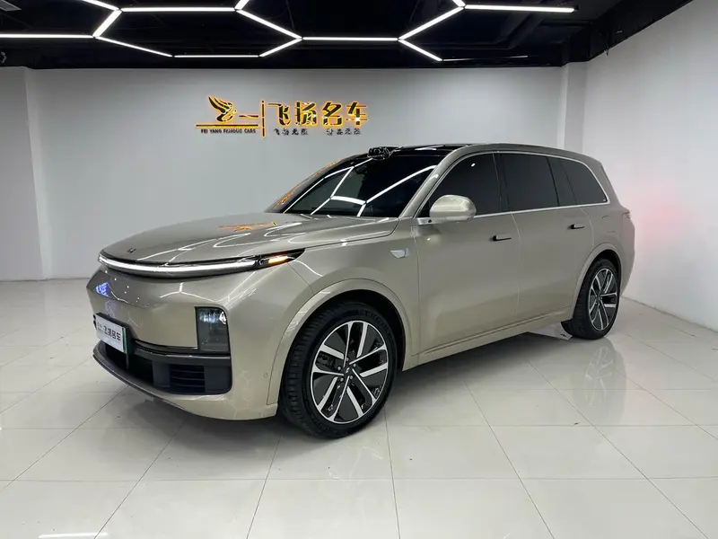 Li Auto L9, 2022