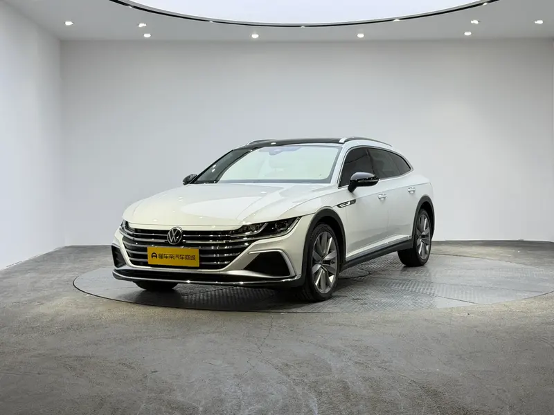 Volkswagen CC, 2023