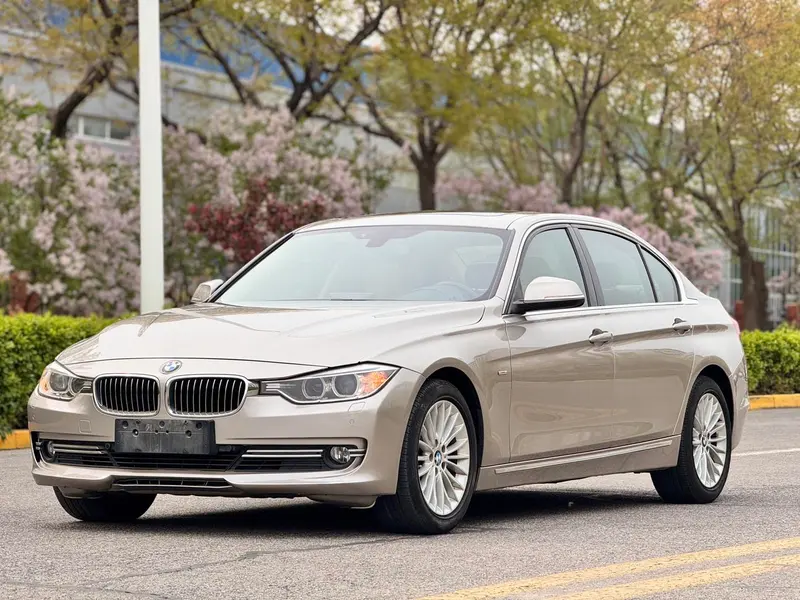 BMW 3-Series, 2013