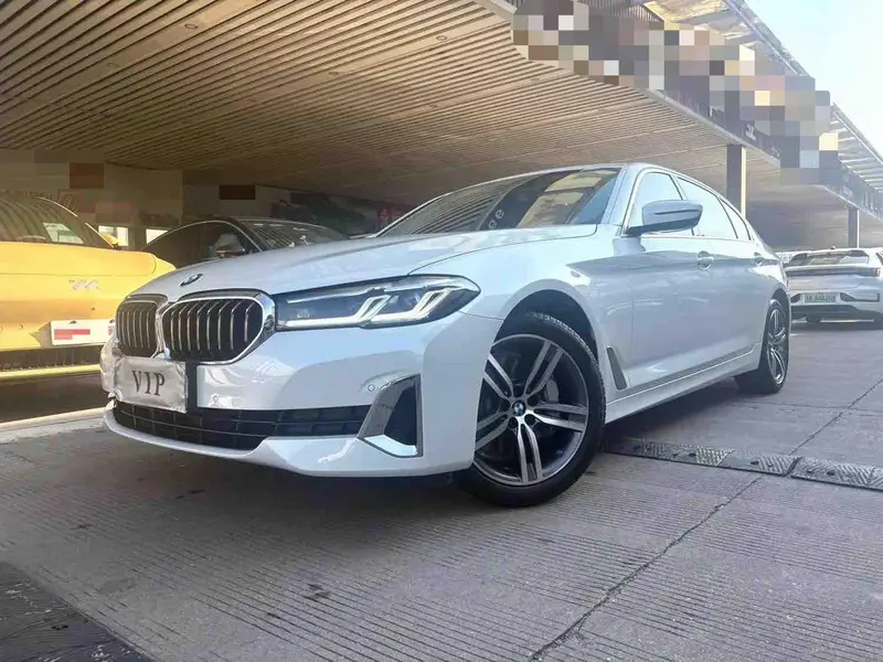 BMW 5-Series, 2021