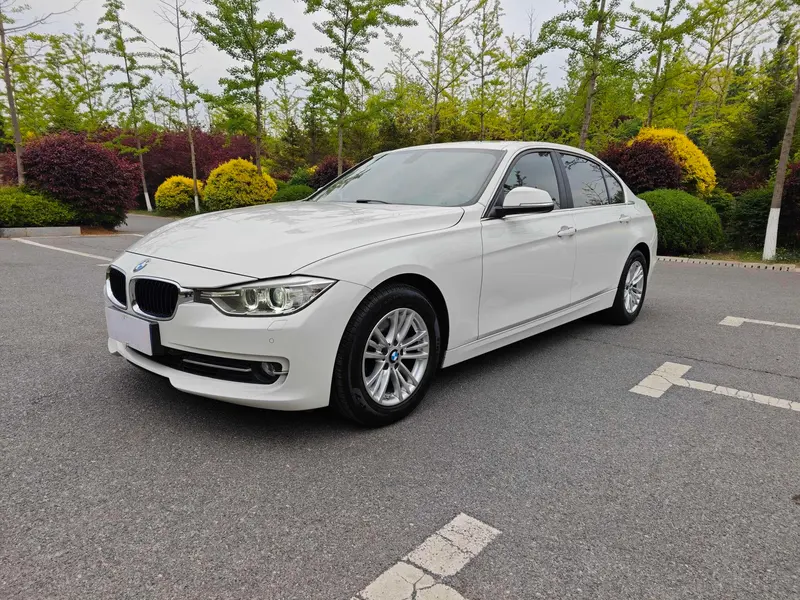 BMW 3-Series, 2013