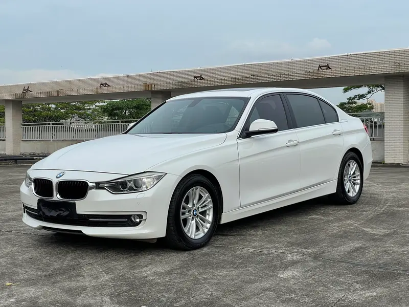 BMW 3-Series, 2015