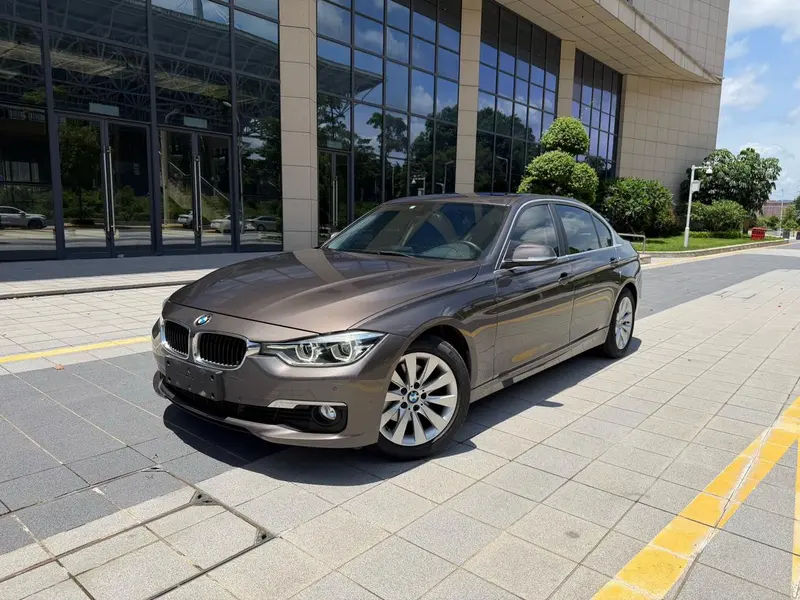 BMW 3-Series, 2017