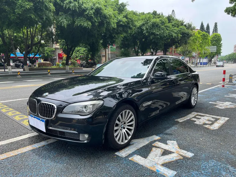 BMW 7-Series, 2009
