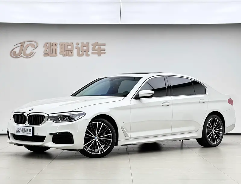 BMW 5-Series, 2020