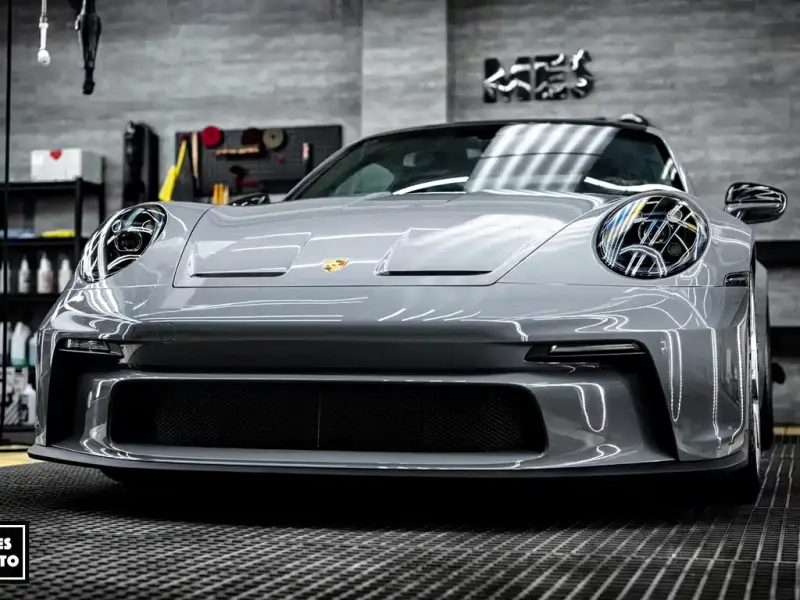 Porsche 911, 2023