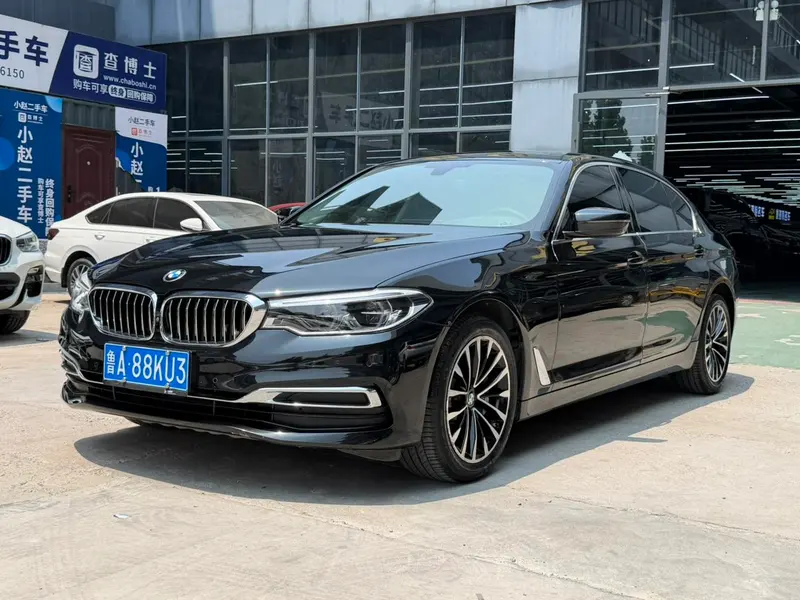 BMW 5-Series, 2019