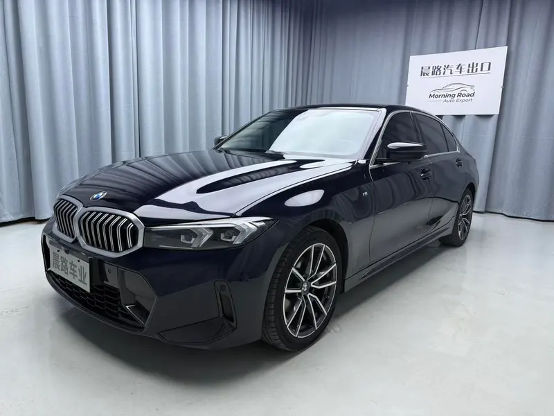 BMW 3-Series, 2023