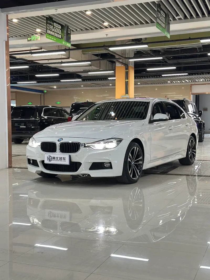 BMW 3-Series, 2019