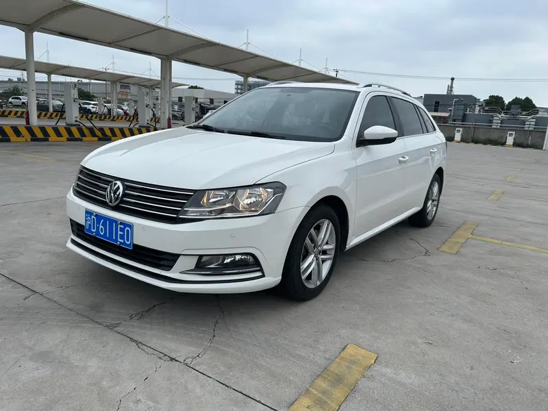 Volkswagen Gran Lavida 230TSI DSG Comfort Edition, 2015 — фото 1