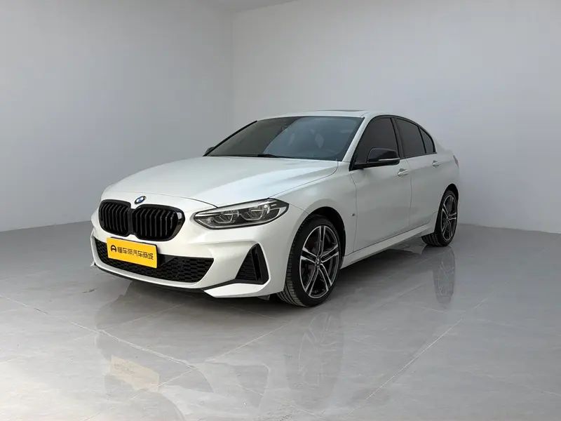 BMW 1-Series, 2021