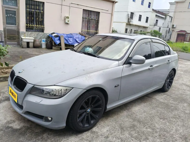 BMW 3-Series, 2011
