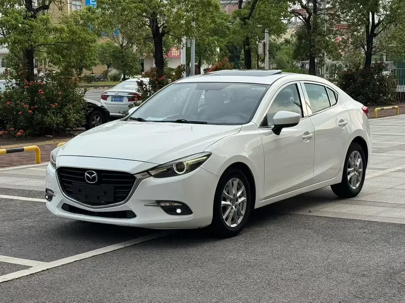 Mazda 3 Axela, 2017