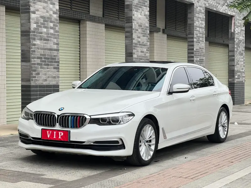 BMW 5-Series, 2019