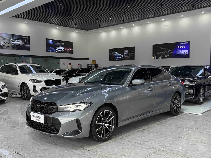 BMW 3-Series, 2023