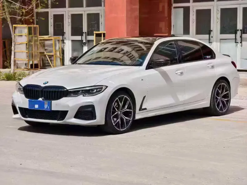 BMW 3-Series, 2021