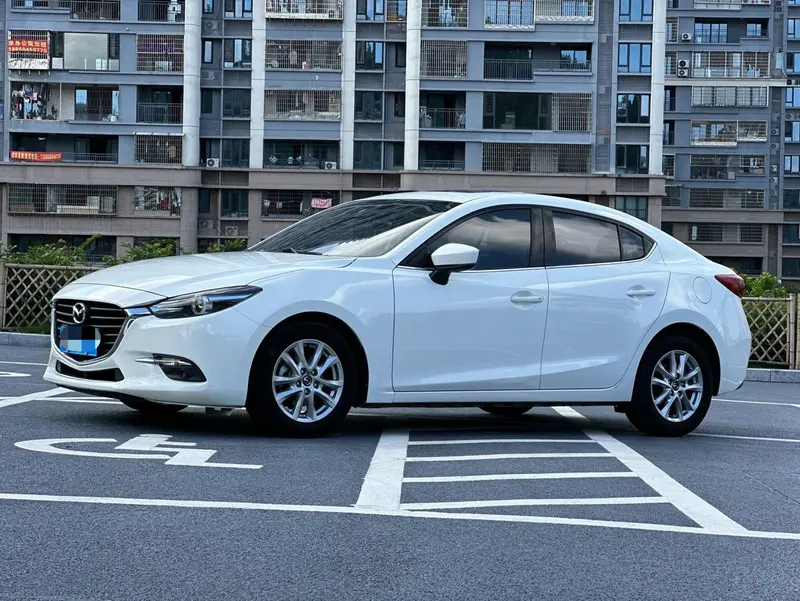 Mazda 3 Axela, 2017