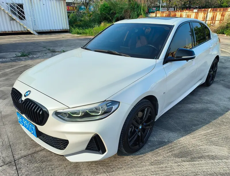 BMW 1-Series, 2021