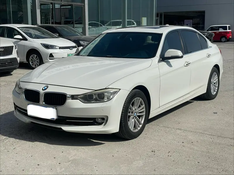 BMW 3-Series, 2013