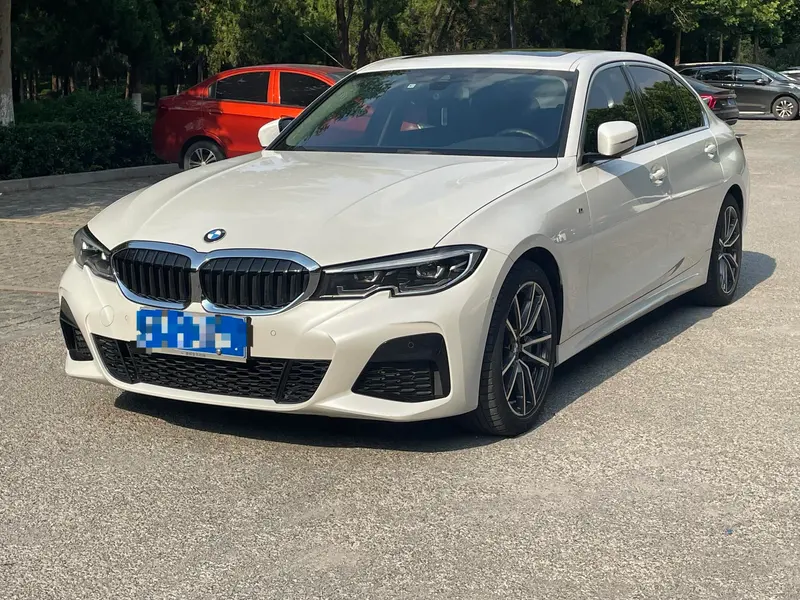 BMW 3-Series, 2021