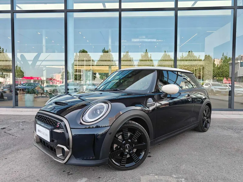 MINI MINI, 2023