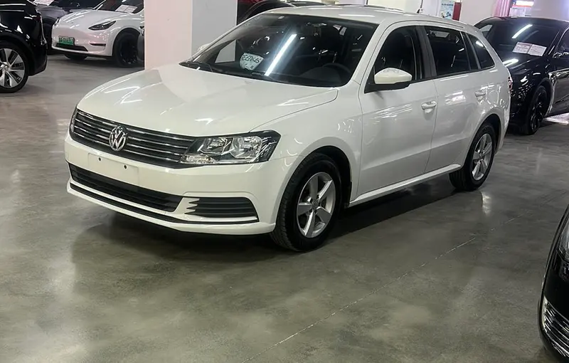 Volkswagen Gran Lavida, 2015