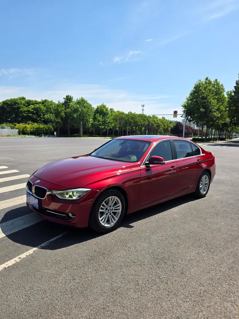 BMW 3-Series, 2015