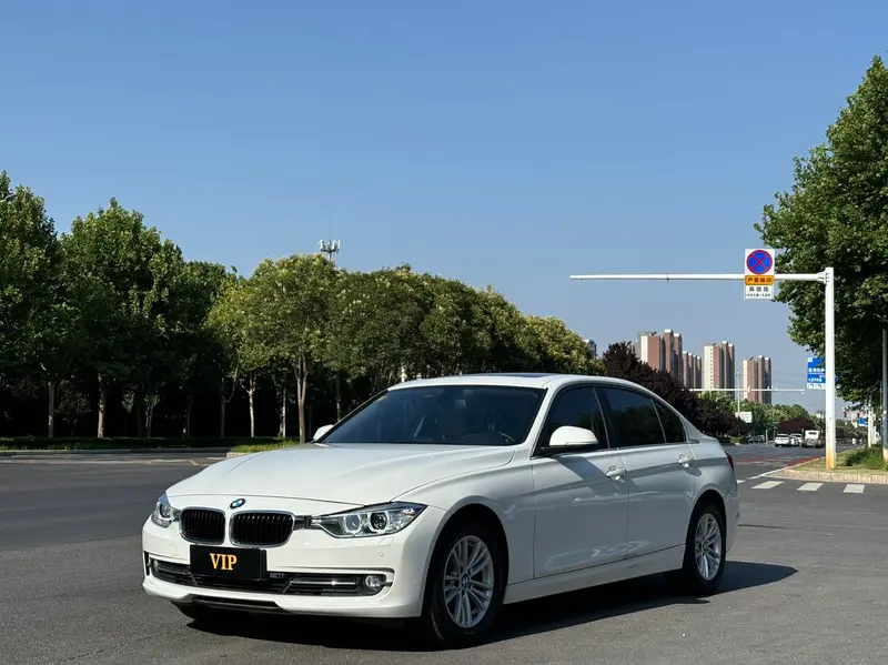 BMW 3-Series, 2013