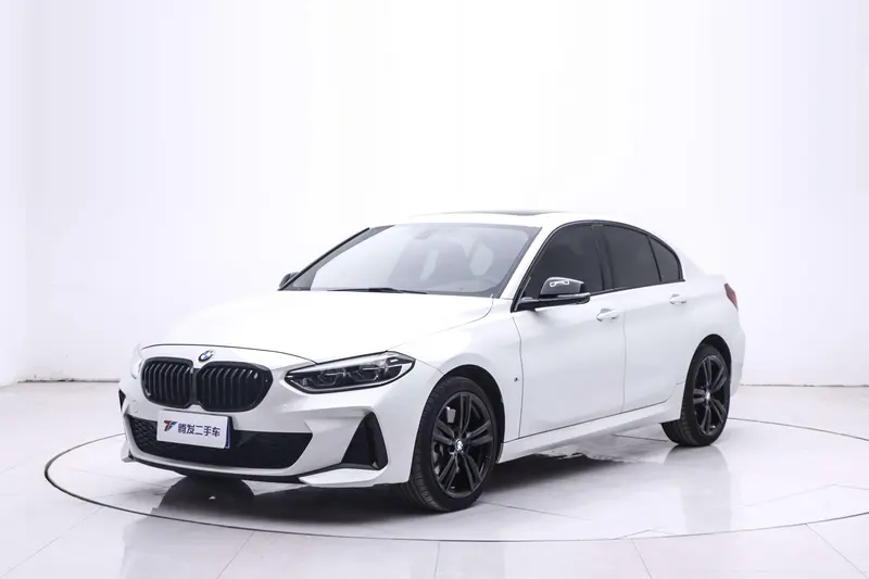 BMW 1-Series, 2023