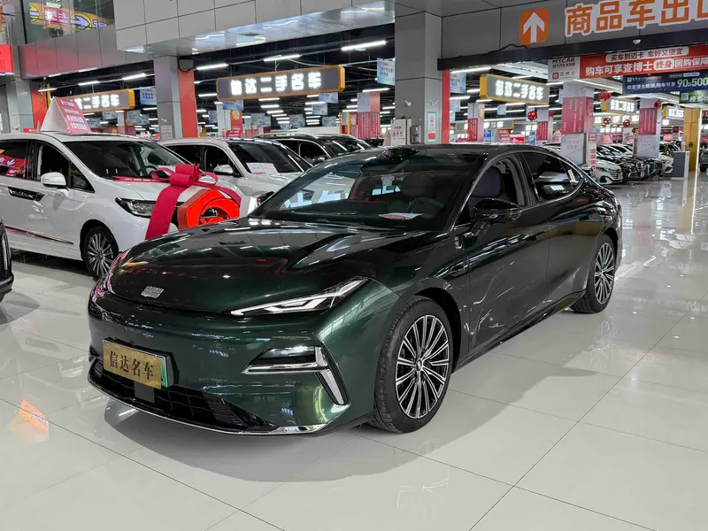 Galaxy Xingyao 8 PHEV, 2025