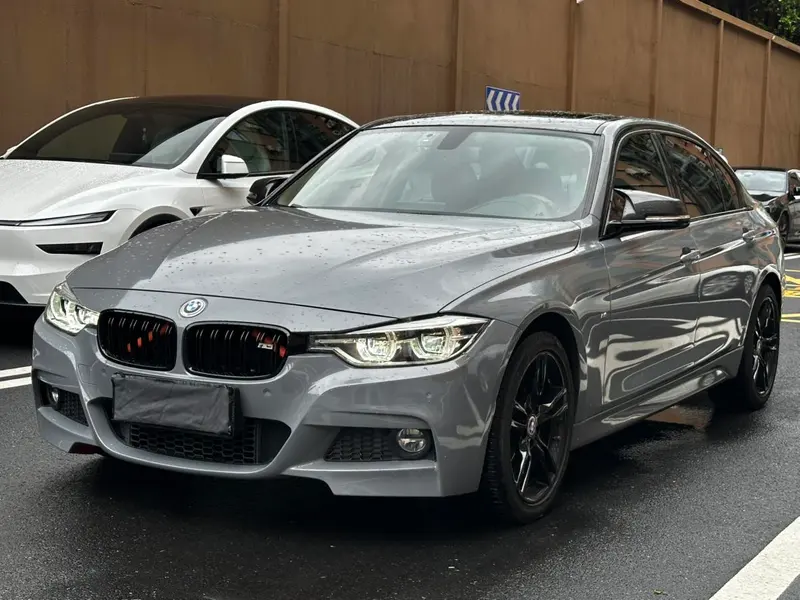 BMW 3-Series, 2019
