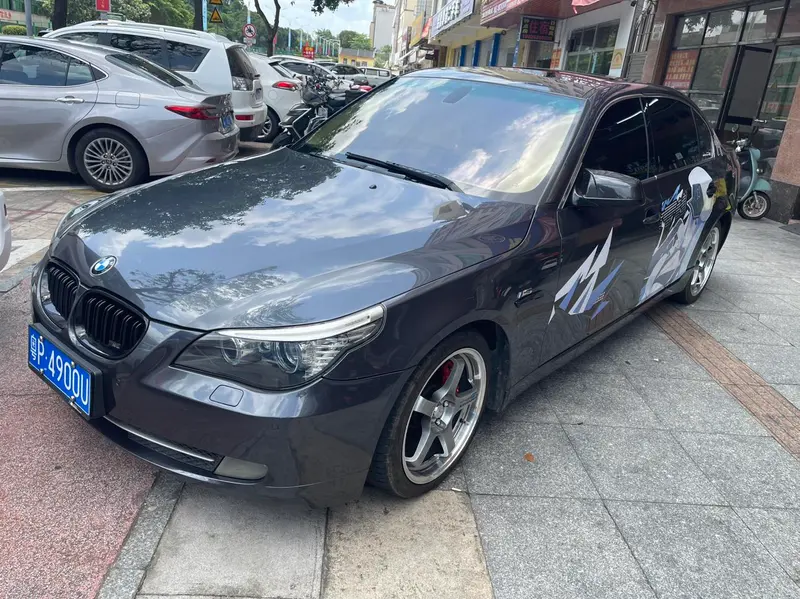 BMW 5-Series, 2010