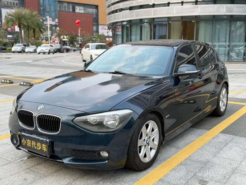 BMW 1-Series (Import) Facelift 116i Leading Version, 2013 — фото 1