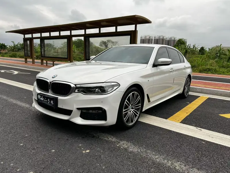 BMW 5-Series, 2018