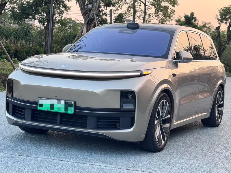 Li Auto L9, 2022