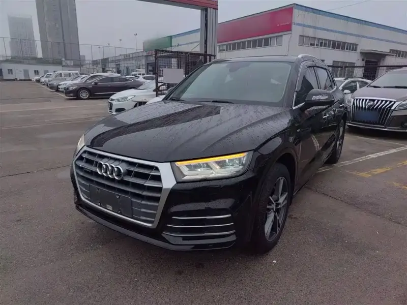 Audi Q5L, 2019