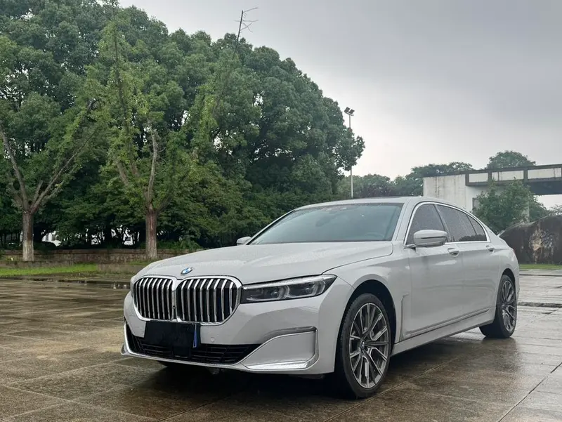 BMW 7-Series, 2016