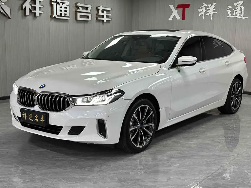 BMW 6-Series GT, 2022