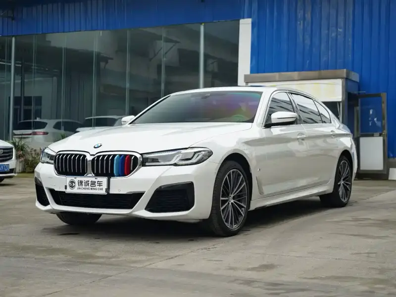 BMW 5 Series, 2023