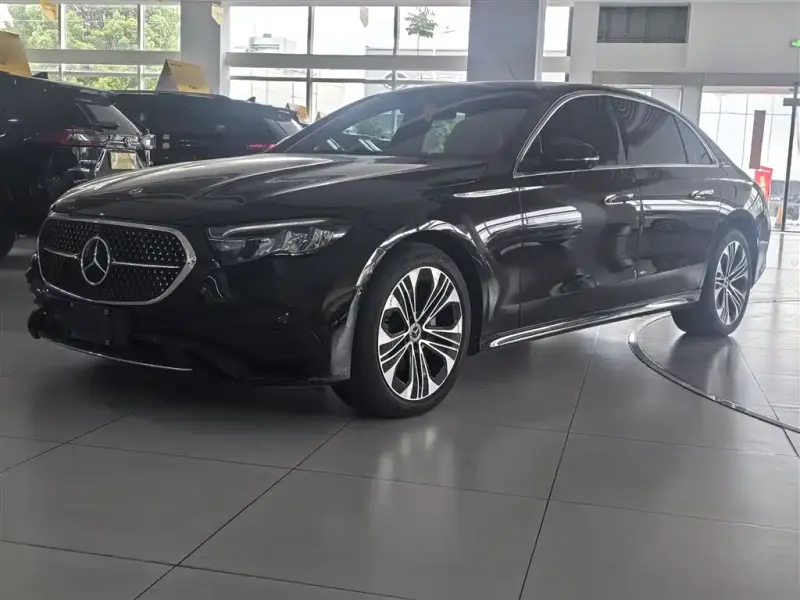 Mercedes-Benz E-Class, 2024