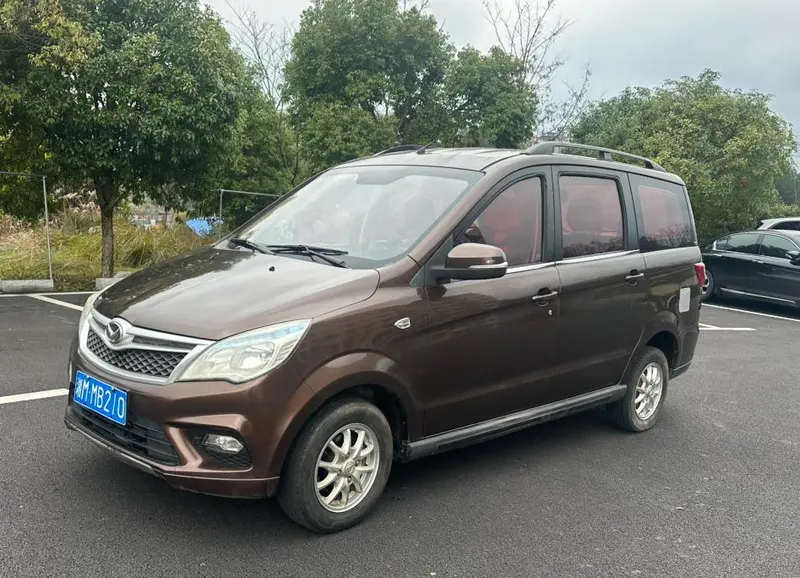 Beiqi Huansu BAIC Huansu H2, 2016